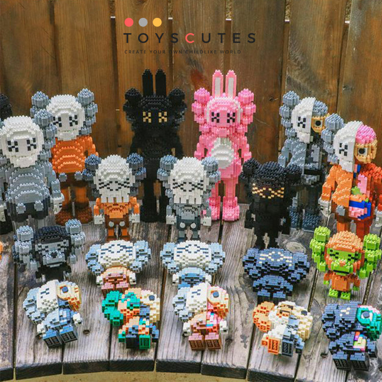 カウズ KAWS Holiday Japan グレー ナノブロック互換性ブロック