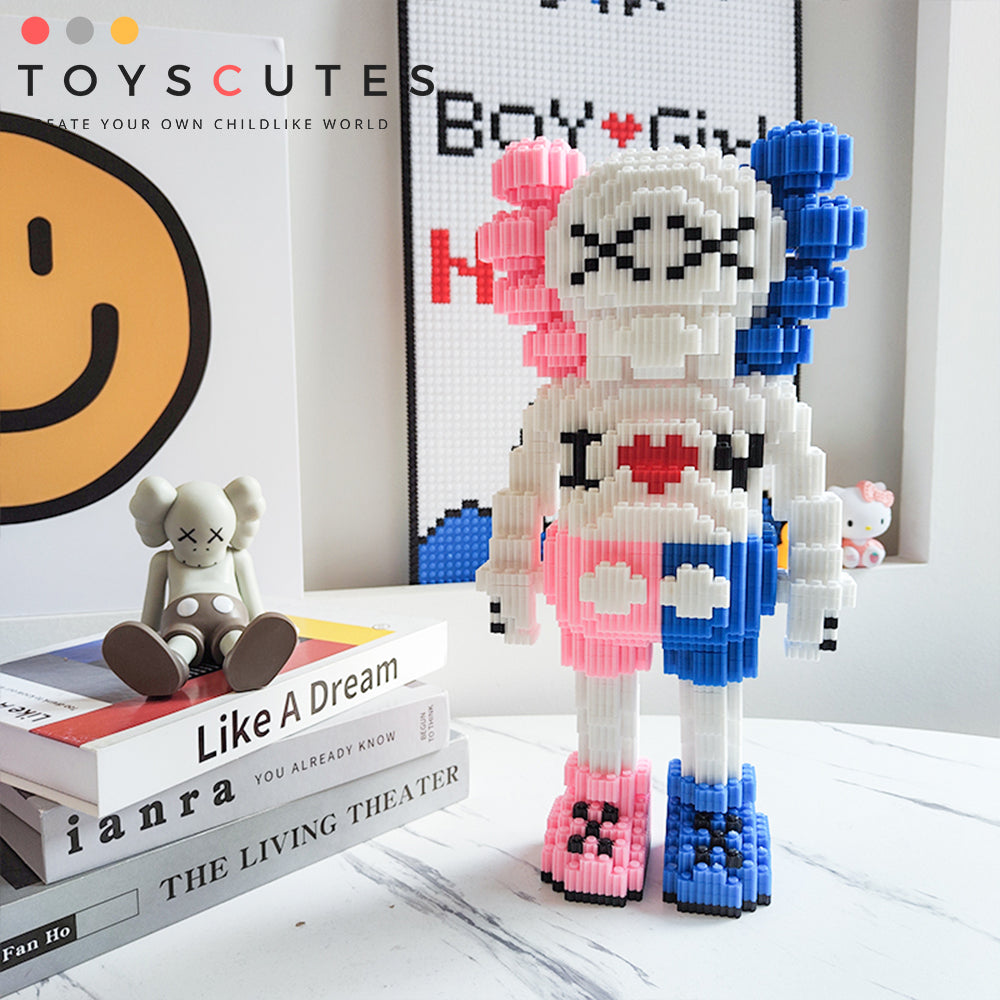 カウズ KAWS ”I Love U“ Open Edition TOY ナノブロック互換性ブロック「355mm」